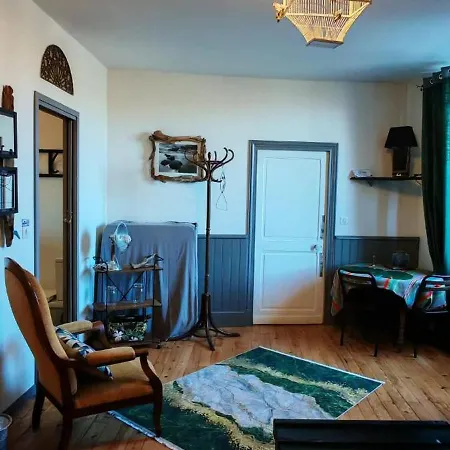 O'nids ゲストハウス *